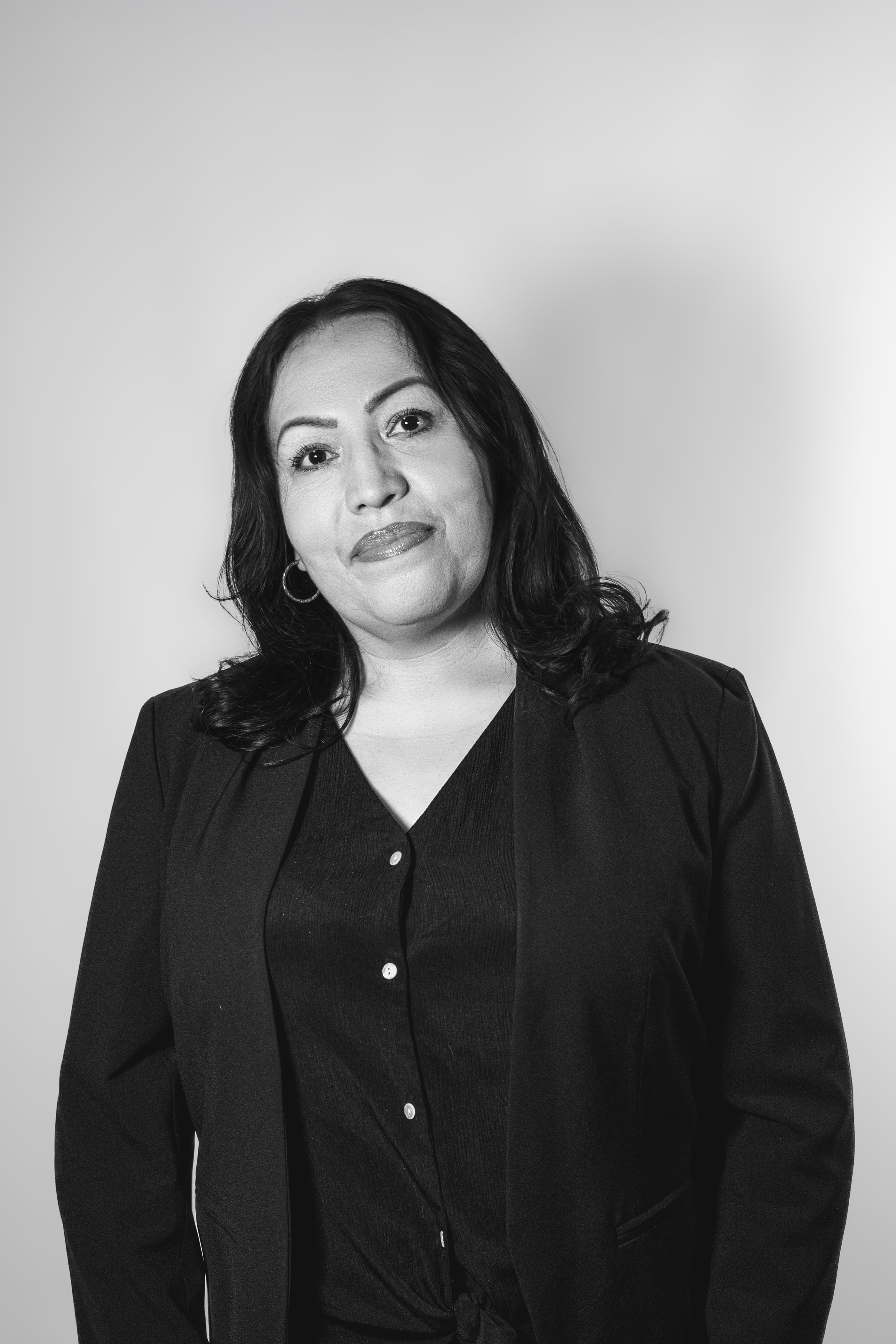 Headshot of Veronica Serna