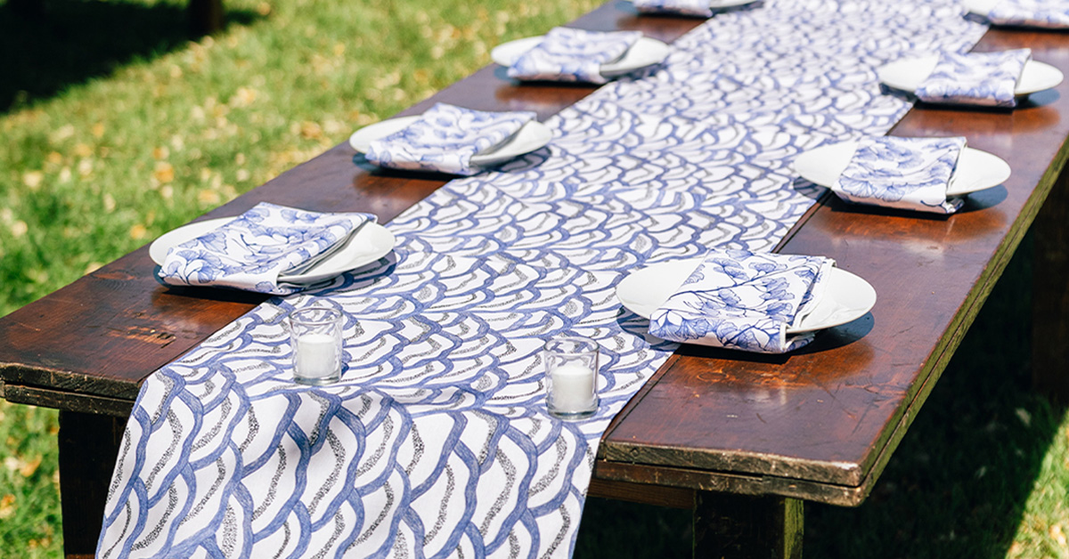 Tablecloth Sizing Chart + Guide for Events
